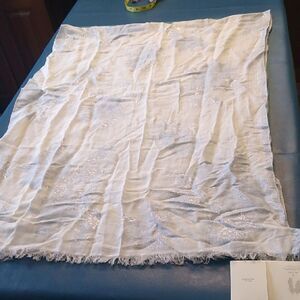 NWT Loft Elegant White and Silver Fringe Ends and Rolled Hem side's Scarf